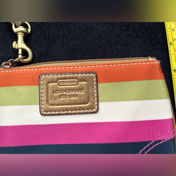 Authentic Coach Legacy Stripe Wristlet - Picture 15 of 15